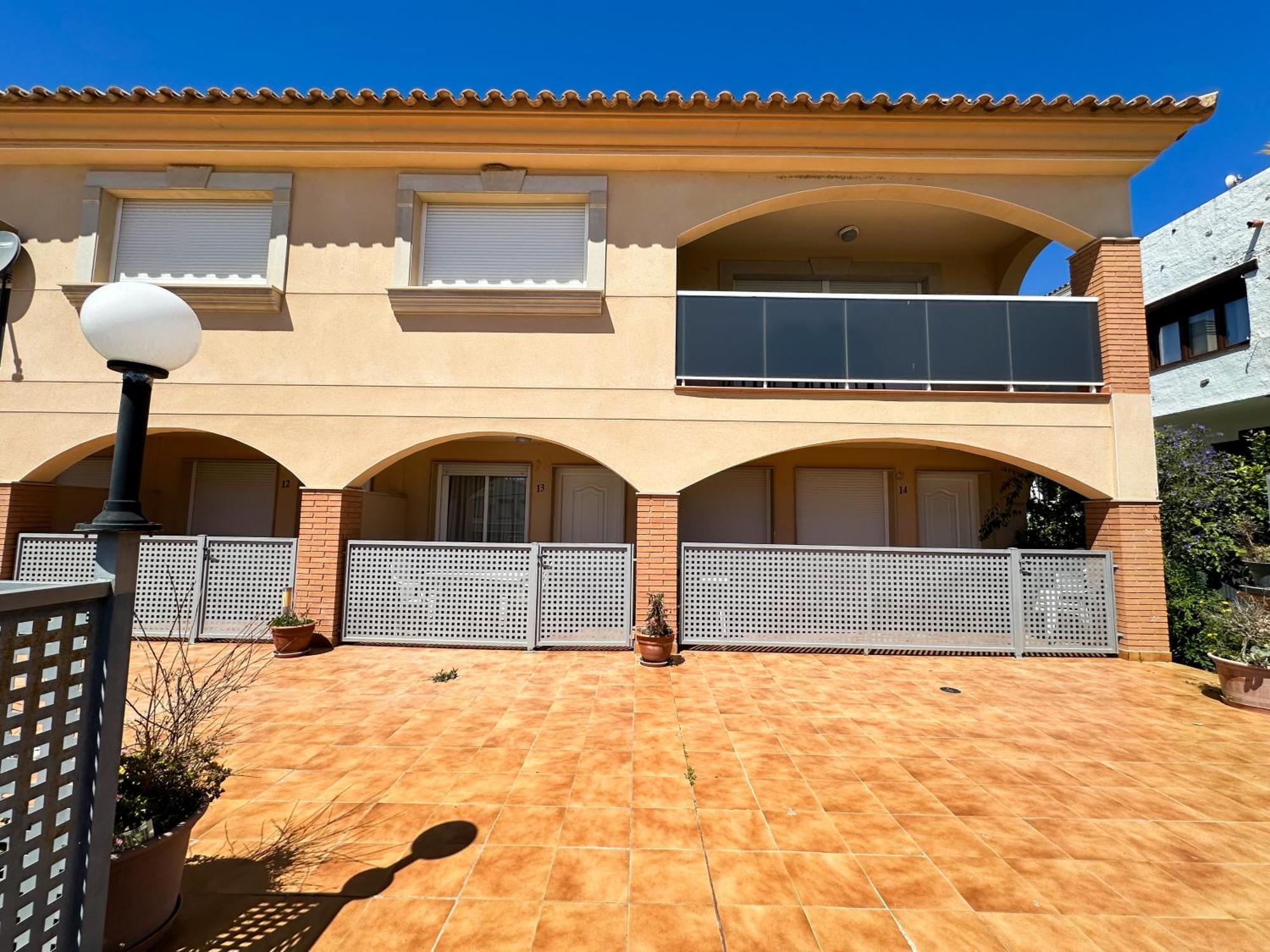 Acogedor Apartamento Cerca De La Playa Wifi Y Parking Apartment Mont-roig del Camp Екстериор снимка