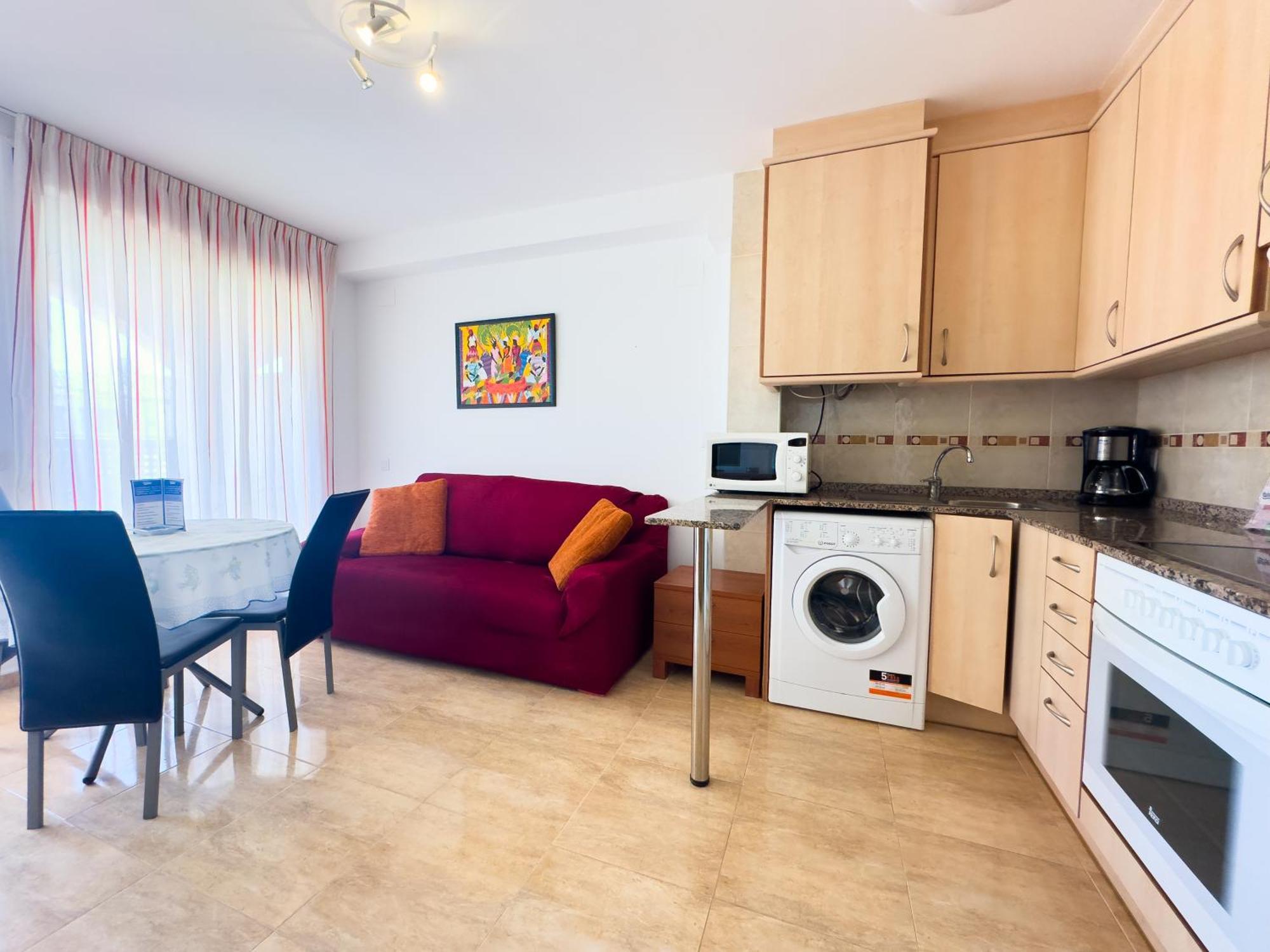 Acogedor Apartamento Cerca De La Playa Wifi Y Parking Apartment Mont-roig del Camp Стая снимка